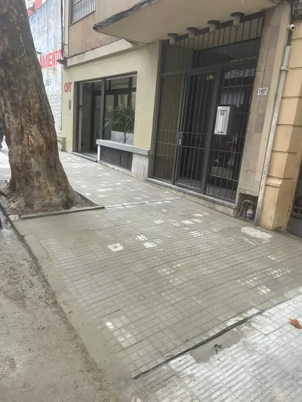Imagen del trabajo Renovación de veredas en Universidad ORT