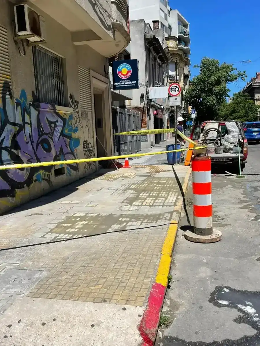 Reforma de vereda en acceso a vivienda - ConstruFach