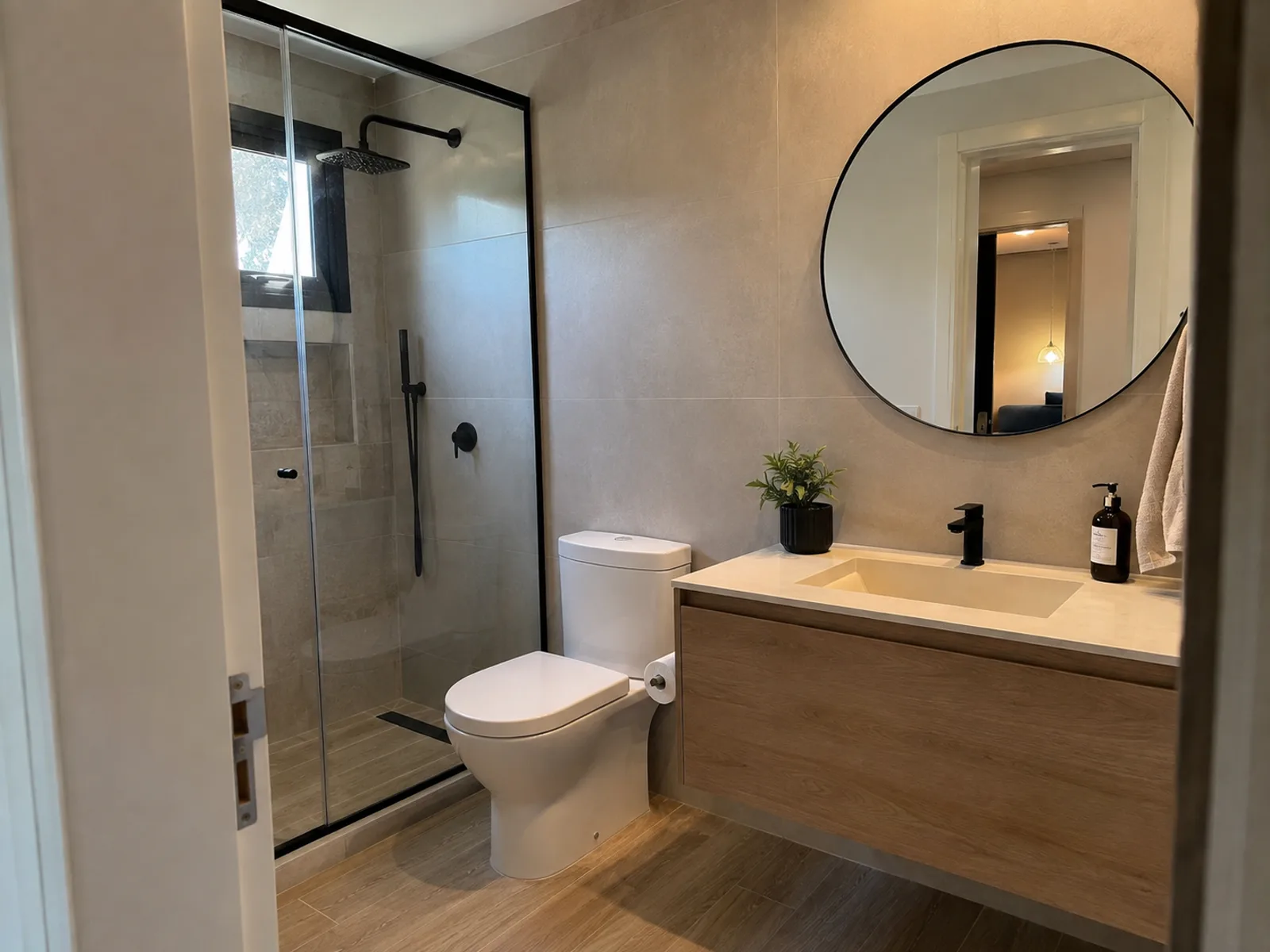 Baño moderno con porcelanato símil piedra — ConstruFach